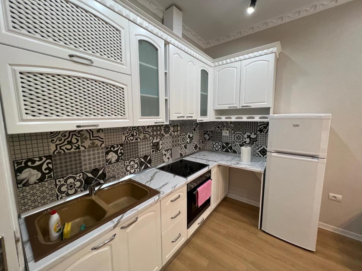 Leti Apartaments 21 Dhjetori Sc Tiranë Ngoại thất bức ảnh